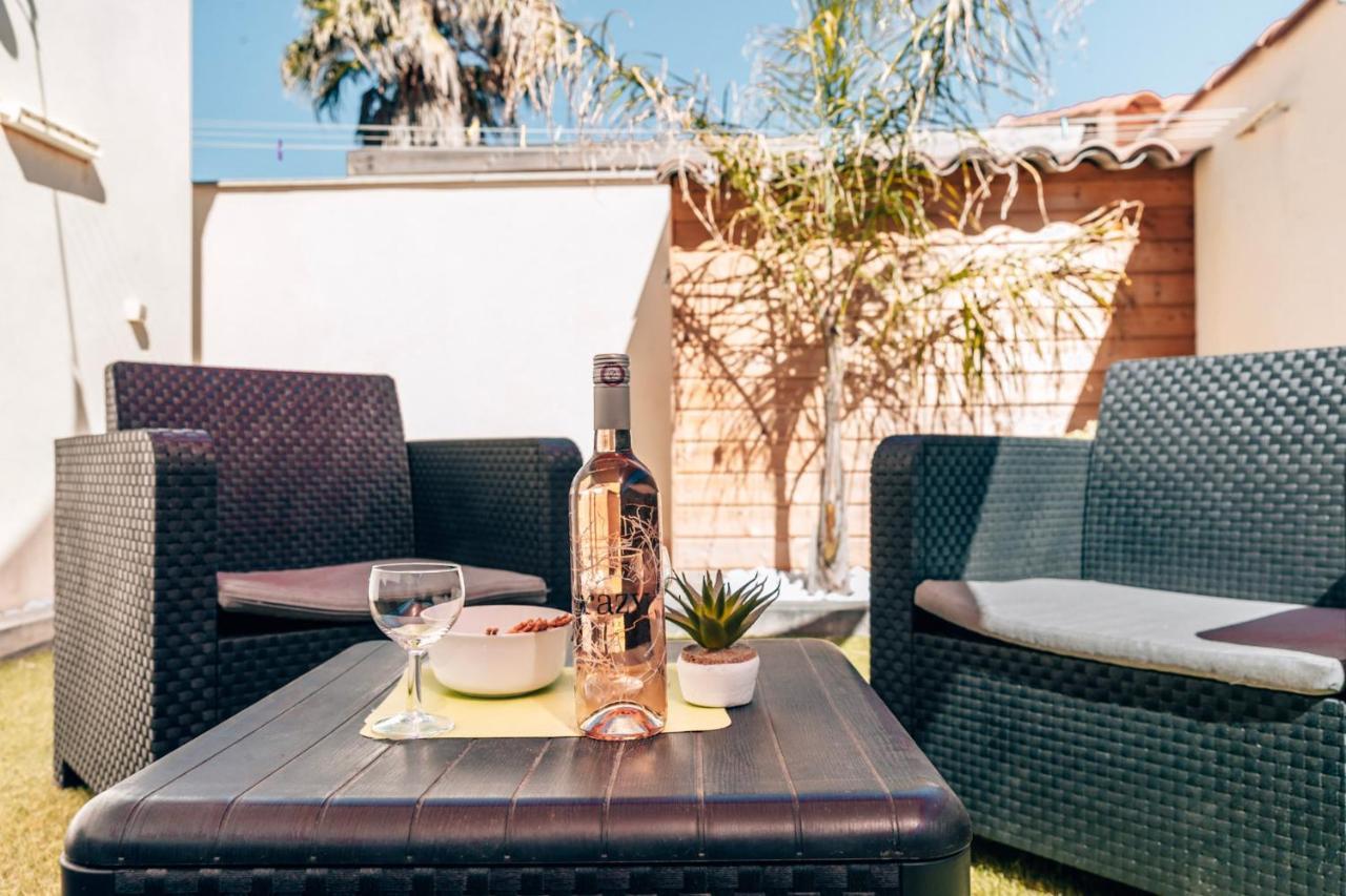 Maison Familiale Avec Piscine Privee, Plage A Pied, Frais Obligatoires A Regler A L'Arrivee, Linge 15E Par Pers & Menage 70E Par Sejour Voir Profil Mandatory Fees In Cash To Be Paid On Arrival Linen 15E Per Person 70E Housekeeping Per Stay แซ็งต์-แมกซีม ภายนอก รูปภาพ