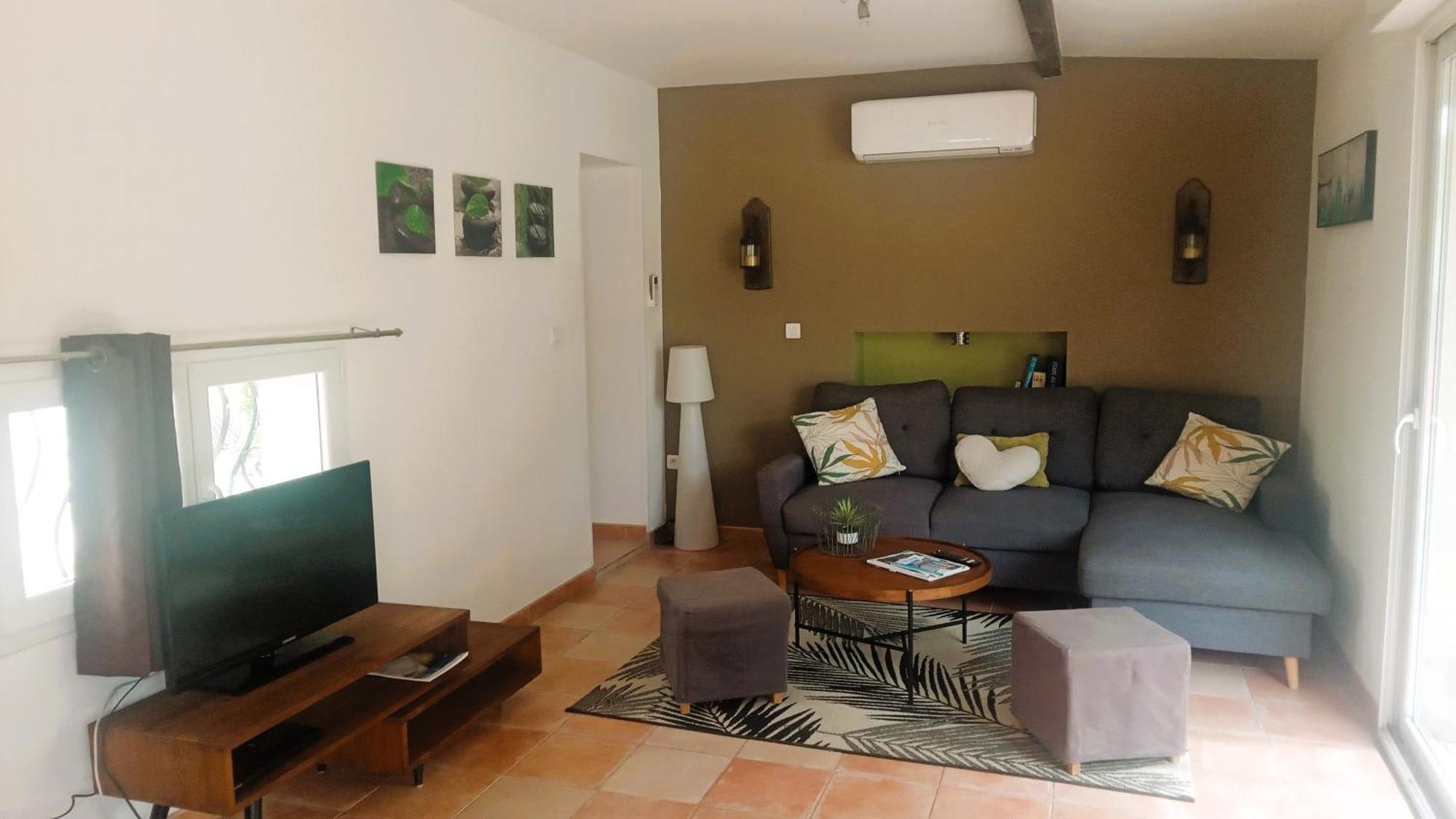 Maison Familiale Avec Piscine Privee, Plage A Pied, Frais Obligatoires A Regler A L'Arrivee, Linge 15E Par Pers & Menage 70E Par Sejour Voir Profil Mandatory Fees In Cash To Be Paid On Arrival Linen 15E Per Person 70E Housekeeping Per Stay แซ็งต์-แมกซีม ภายนอก รูปภาพ